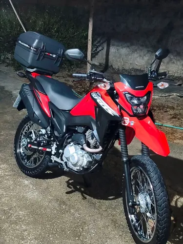Bros 160