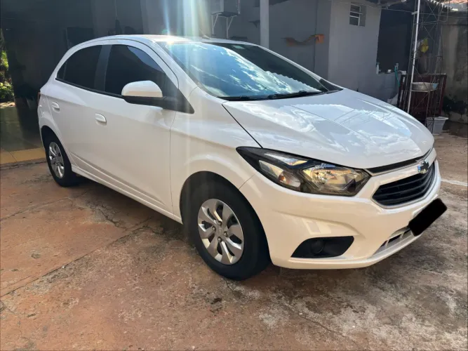 Chevrolet Onix Hatch LT 1.0 8V Flex Mec. 4P 2019