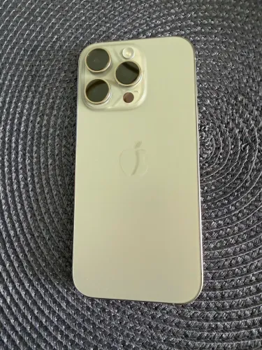 iPhone 16 Pro 256gb 92% de bateria . Só venda !!