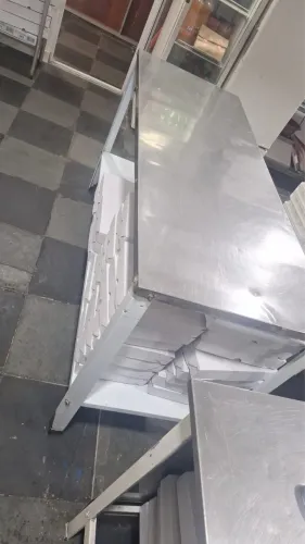 Mesa de inox