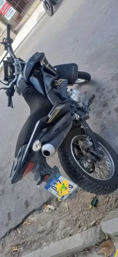 Bros moto único dono toda perfeita aceito cartão