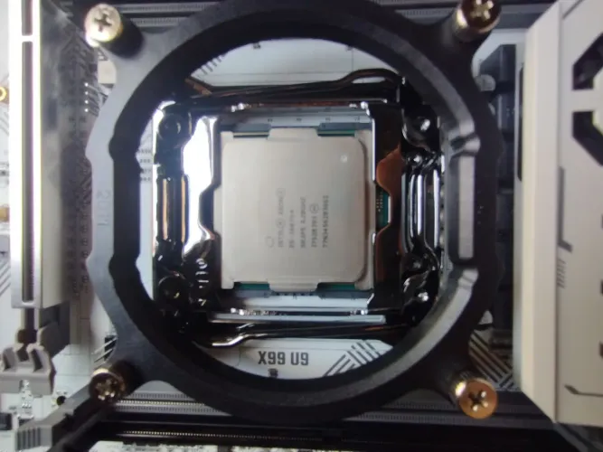 Placa mãe x99 u9 + processador xeon 2667 e5 v4 