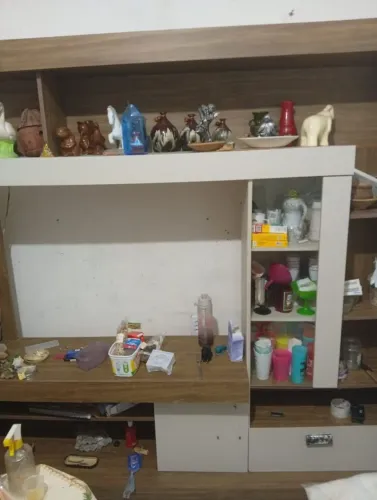 Estante de Sala