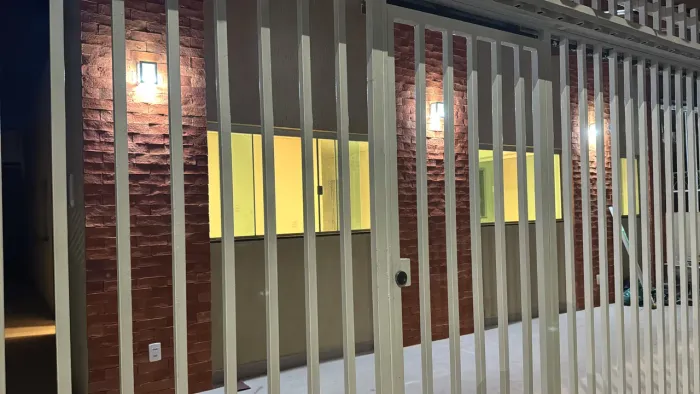 Vendo Casa Nova Guará I - QE 3 - Aceita Financiamento e FGTS