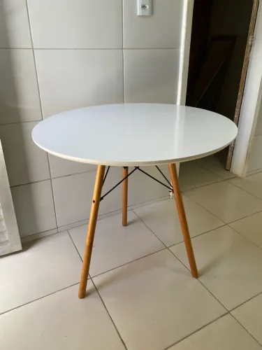 Mesa de jantar redonda