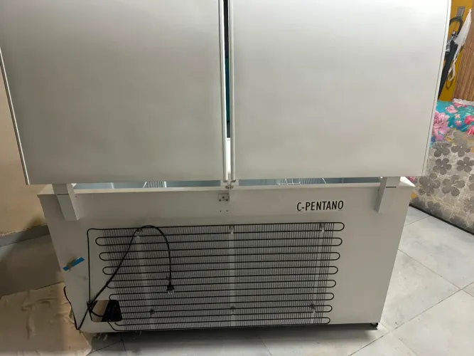 FREEZER
