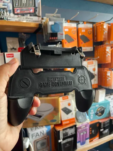 Controle com gatilho + luvinha pra dedo grátis 