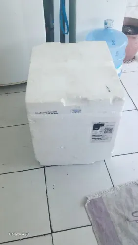 Vendo caixa de isopor 50 litros