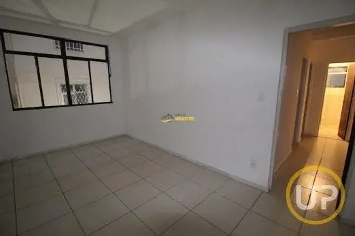 Venda de Apartamento com 2 quartos e Vista Definitiva no Jardim Montanhês REF: 22623
