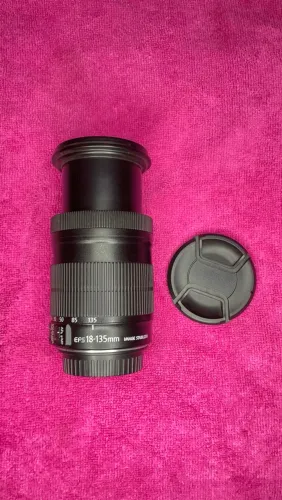 Lente Canon 18-135mm Original, Sem Fungos e Bem Conservada