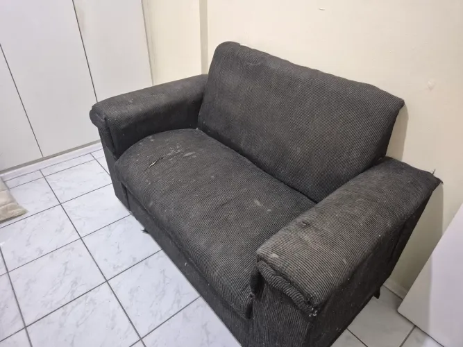 Doação de sofá 2 e 3 lugares