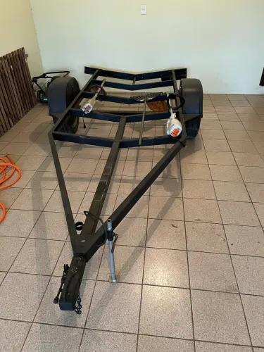 Carreta jet SKY
