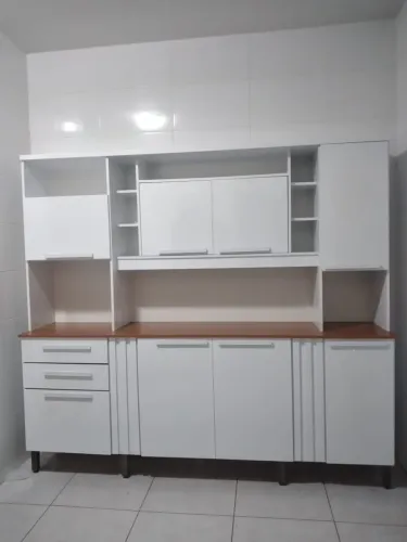 Vendo ou troco Armário Novo parcelo 10x