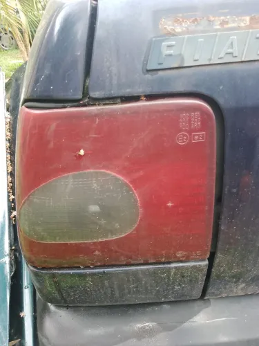 Algumas peças do Tempra turbo. Sem motor 
