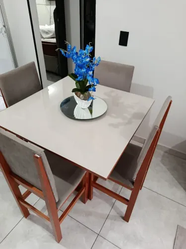 Mesa 4 lugar