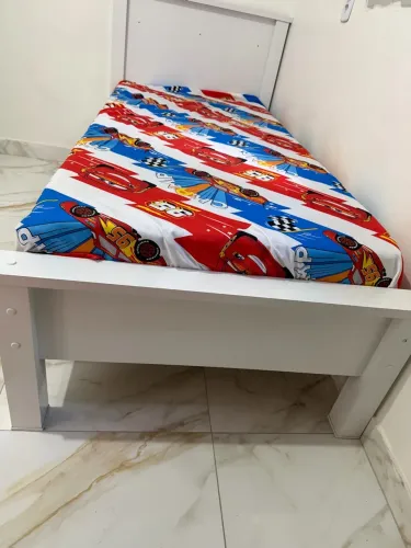 Cama em mdf solteiro