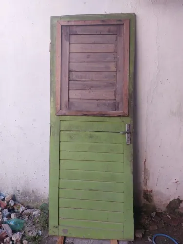Porta de massaranduba 204×77