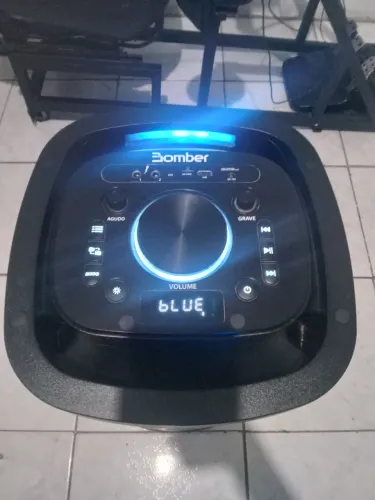 Baixou...Caixa bomber Bluetooth 1300