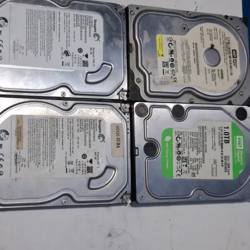 HDs SATA 3,5" - Seagate / Western Digital