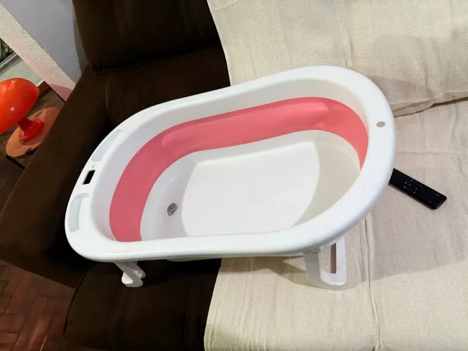Banheira Para Bebe Dobrável Rosa (ótimo estado)