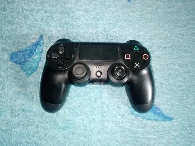Controle original para PS4 (não carrega)