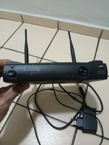 Receptor de microfone sem fil