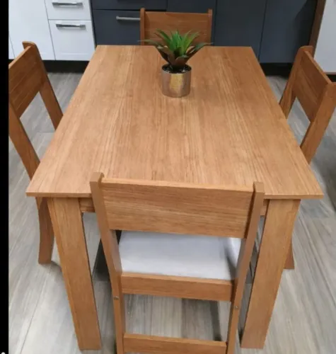 Baixei o preço Mesa de madeira 