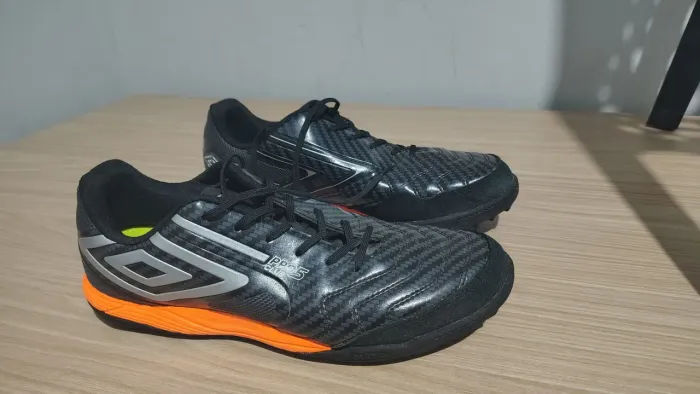 Chuteira society pro 5 club