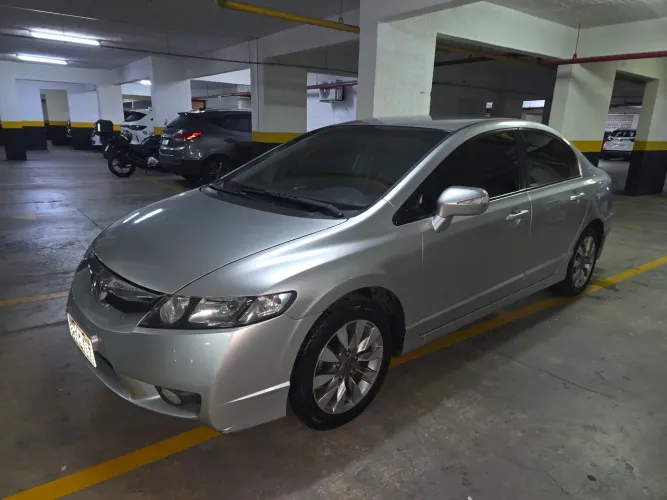 Honda Civic Sed. Lxl/lxl SE 1.8 Flex 16V Mec. 2011