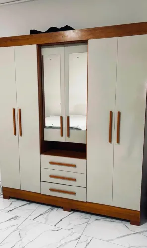 Guarda Roupa Casal