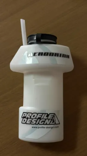 Garrafa Aerodrink Profile Design