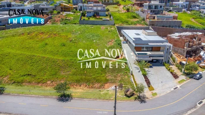 Terreno à venda, 927 m² por R$ 1.090.000,00 - Condomínio Campo de Toscana - Vinhedo/SP