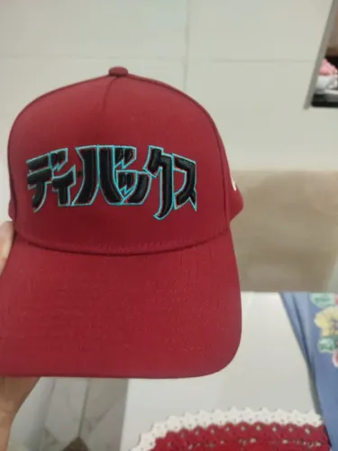 Boné new era original novinho modelo edição especial somente venda eu levo e entrego