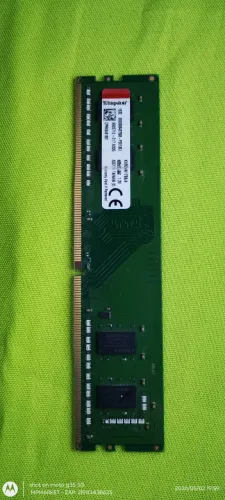 Memória KVR24N17S6/4 é um módulo de memória RAM da Kingston (linha ValueRAM) para desktop 