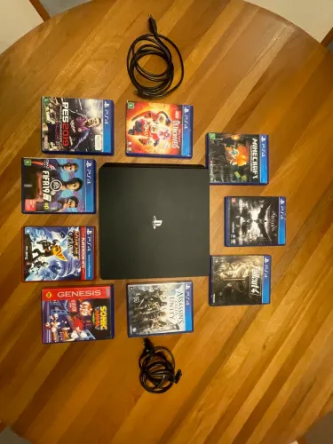 PS4 USADO SLIM 500GB + 9 JOGOS + BOM ESTADO DE CONSERVAÇÃO.