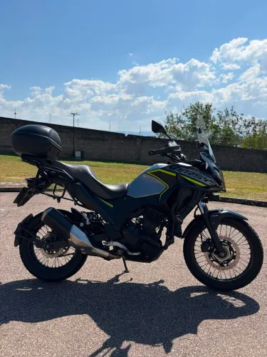 Vendo Versus 300-X ótimo estado!.