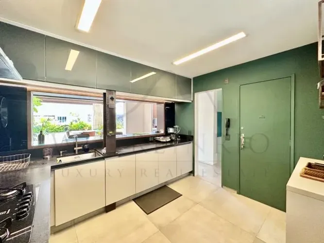 Armário modulado de Cozinha LACA