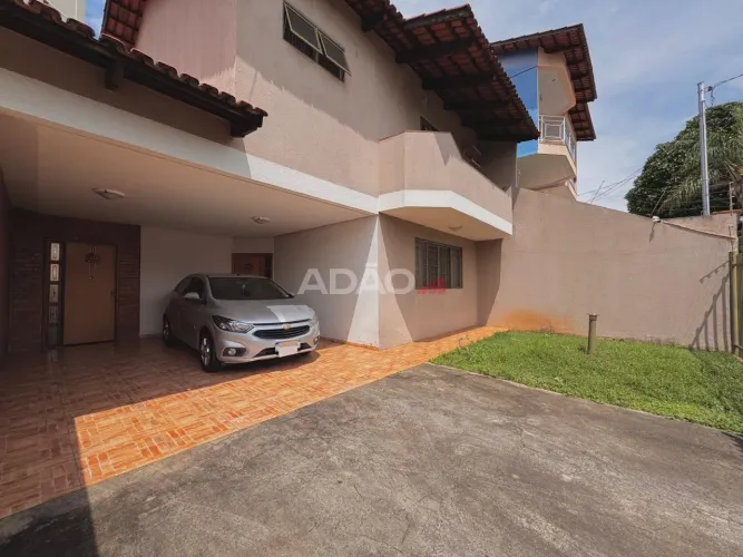 Sobrado 3 suítes, Próximo ao Jardim Botânico, completo Oportunidade! Sobrado com 3 Quarto