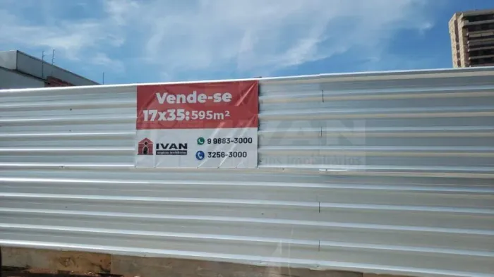 Terreno à venda no Bairro Martins