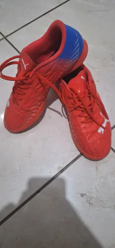Chuteira futsal puma 