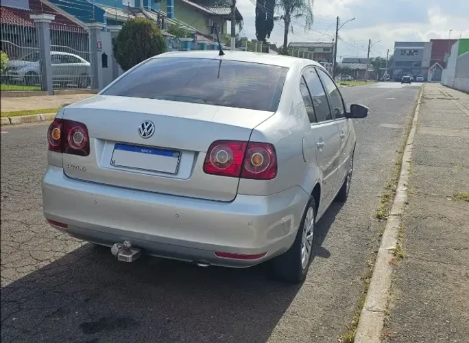 Volkswagen Polo Sedan 1.6 MI Total Flex 8V 4P 2014
