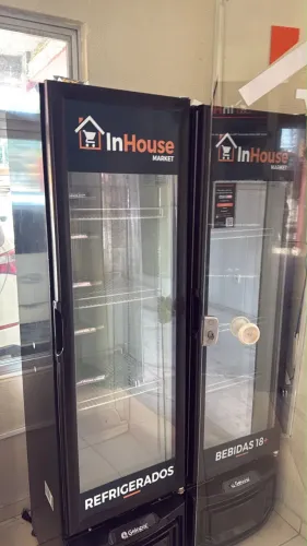 Vende-se freezer expositor e cervejeira