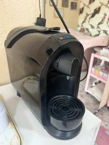 Vendo cafeteira 3 corações 
