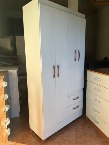 Guarda roupa solteiro 4 portas direto da fábrica