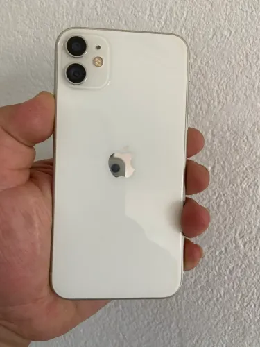 Iphone 11 64gb branco(Loja Fisica C/Garantia)