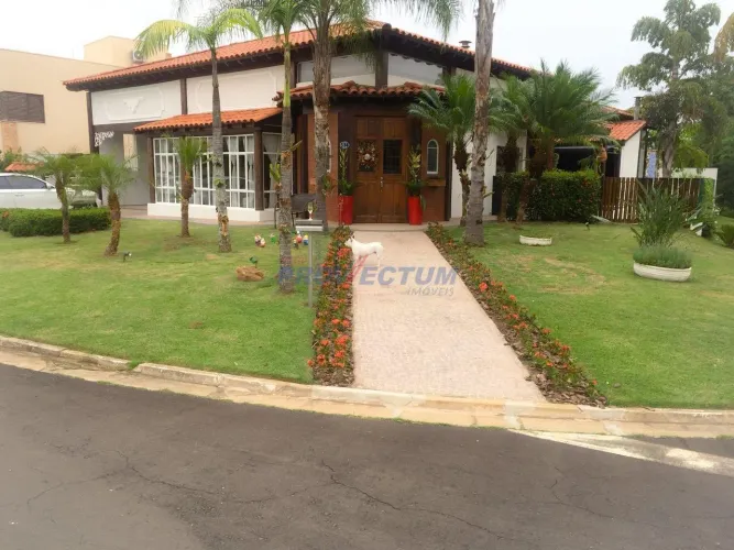 Casa à venda no Condomínio Alphaville Campinas