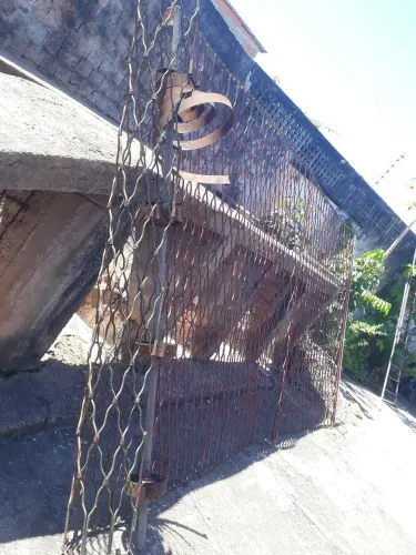 Portão de enrolar vazado 2,40m X 4,40m