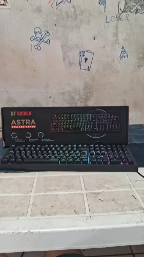 Kit teclado e mouse gamer e mobilador