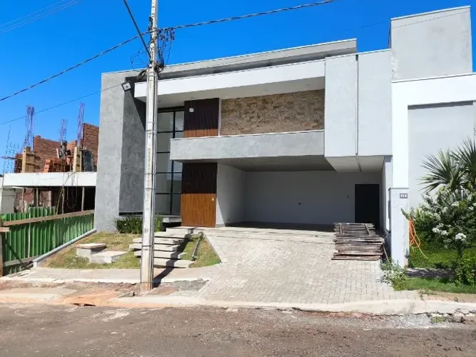 Casa em Condomínio Fechado Pronta para Morar - Parque do Japão