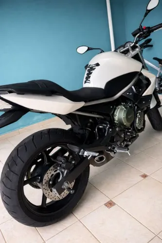 Xj6 2010 N 